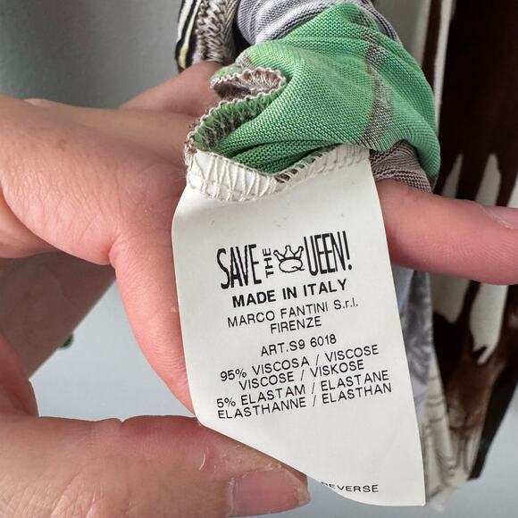 Save The Queen Y2K 3/4 Sleeve Multicolor Abstract Top - Picture 8 of 9